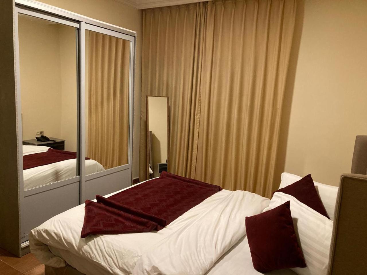 Uptown Hotel Apartment Amman Dış mekan fotoğraf